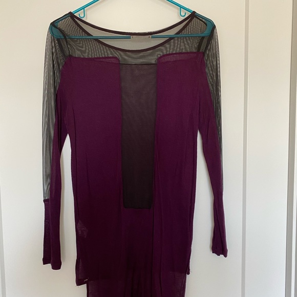 Lush High-Low Tunic - Picture 3 of 4